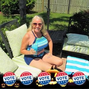 Meet your Posher, Jane